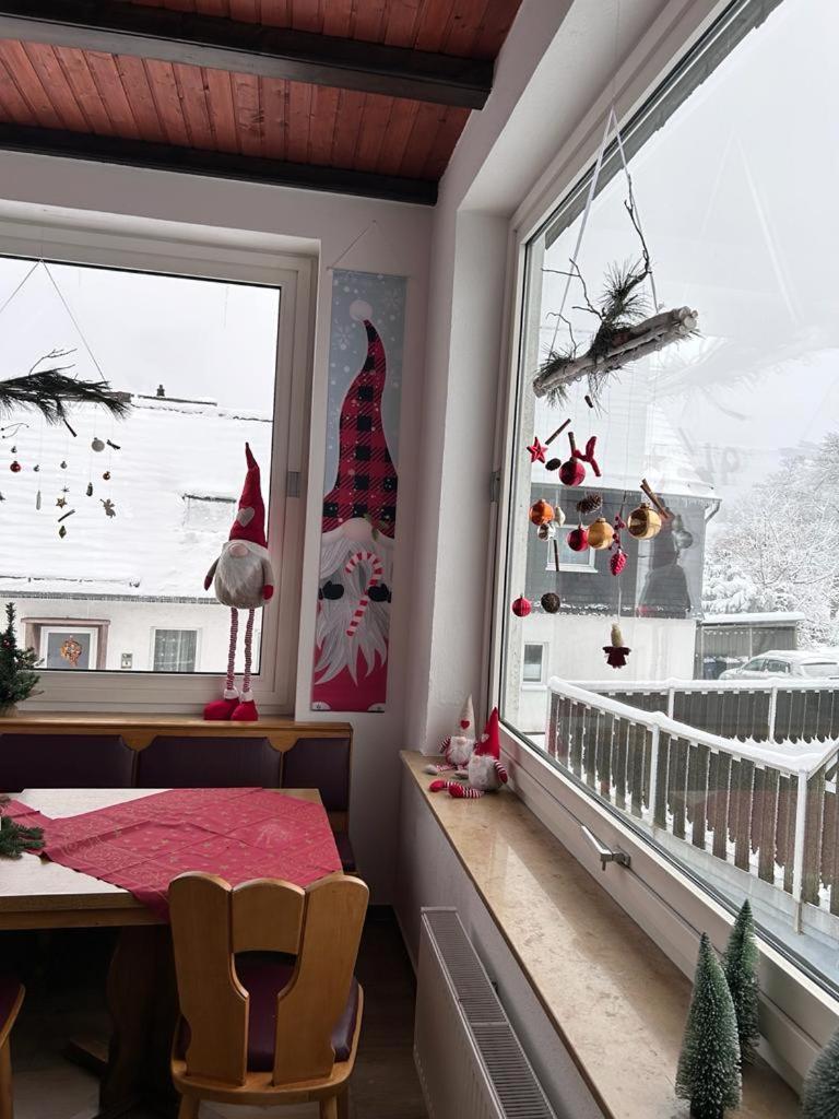 Ferienhaus Astenblick - Ideal Fuer Weihnachtsfeiern Und Familienfeiern Bietet Schlafplaetze Fuer Bis Zu 35 Personen Villa Winterberg Ngoại thất bức ảnh