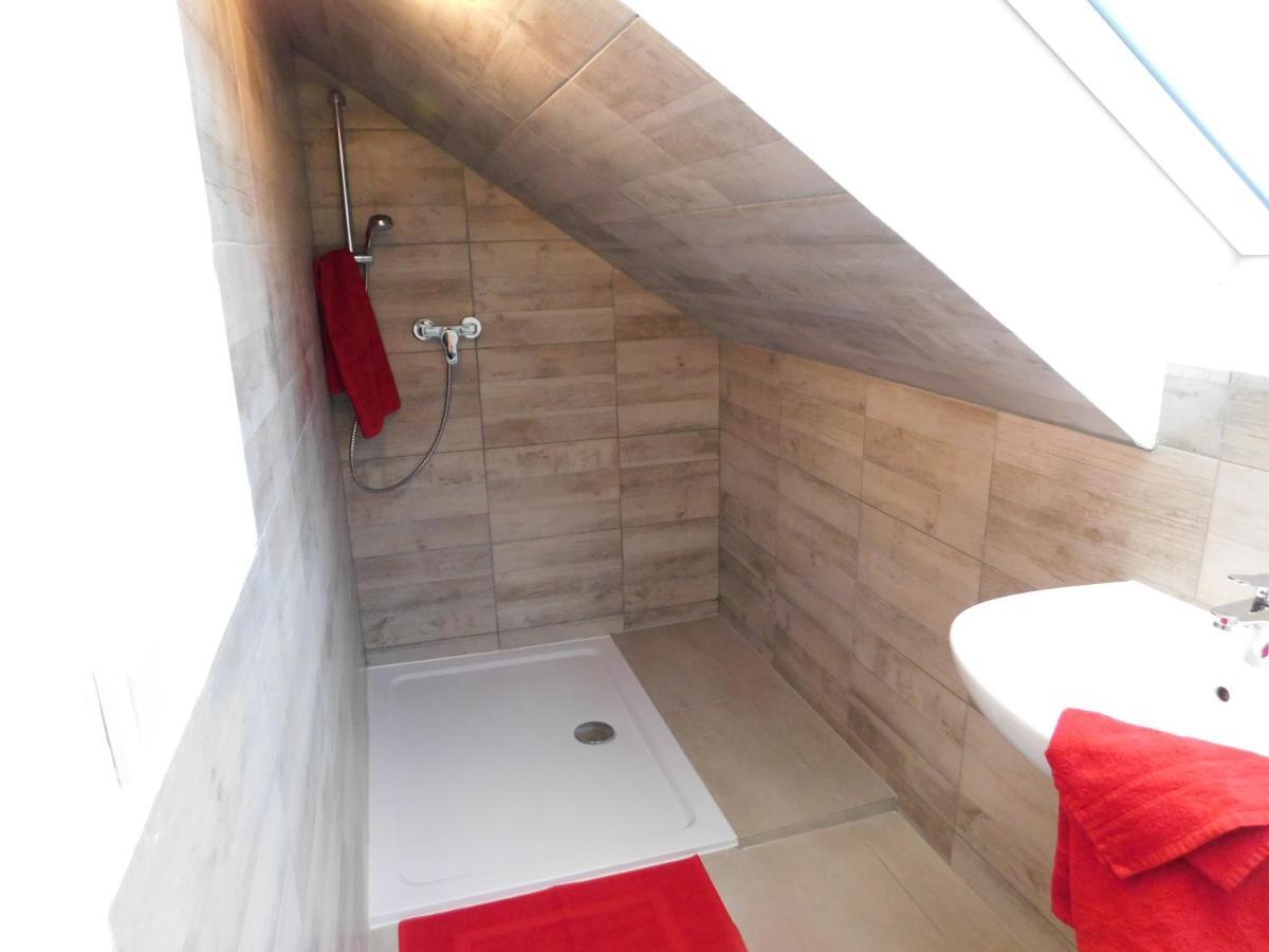 Ferienhaus Astenblick - Ideal Fuer Weihnachtsfeiern Und Familienfeiern Bietet Schlafplaetze Fuer Bis Zu 35 Personen Villa Winterberg Ngoại thất bức ảnh